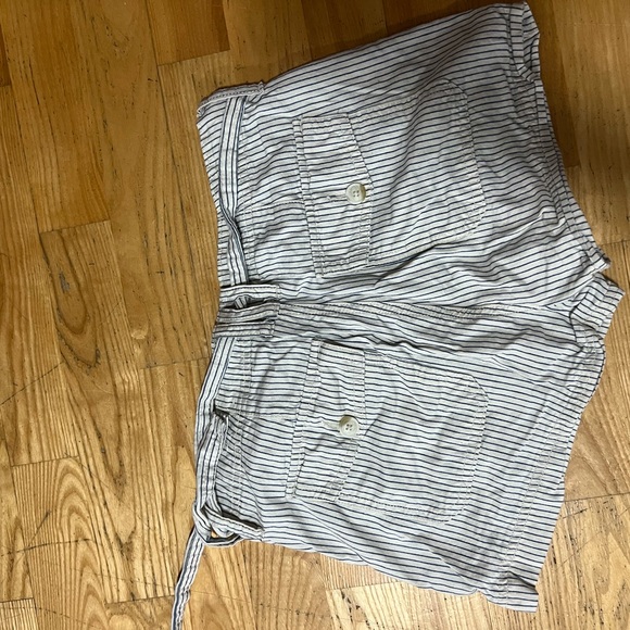 American eagle high ride short - Picture 2 of 2